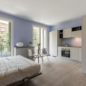 Studio met een King Size Bed